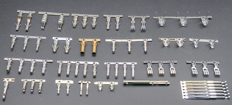 Stikterminal, terminaler, og terminal, metalterminal PCB, messingstik, terminalstik hun, metalstanstrådsforbindelsesterminal, messingterminal, messing stanseterminal, stikterminal, 2,54 metalterminal, messing terminalstansedie, messing terminal, stikterminalben, klemmer crimpar, hunklemmestik