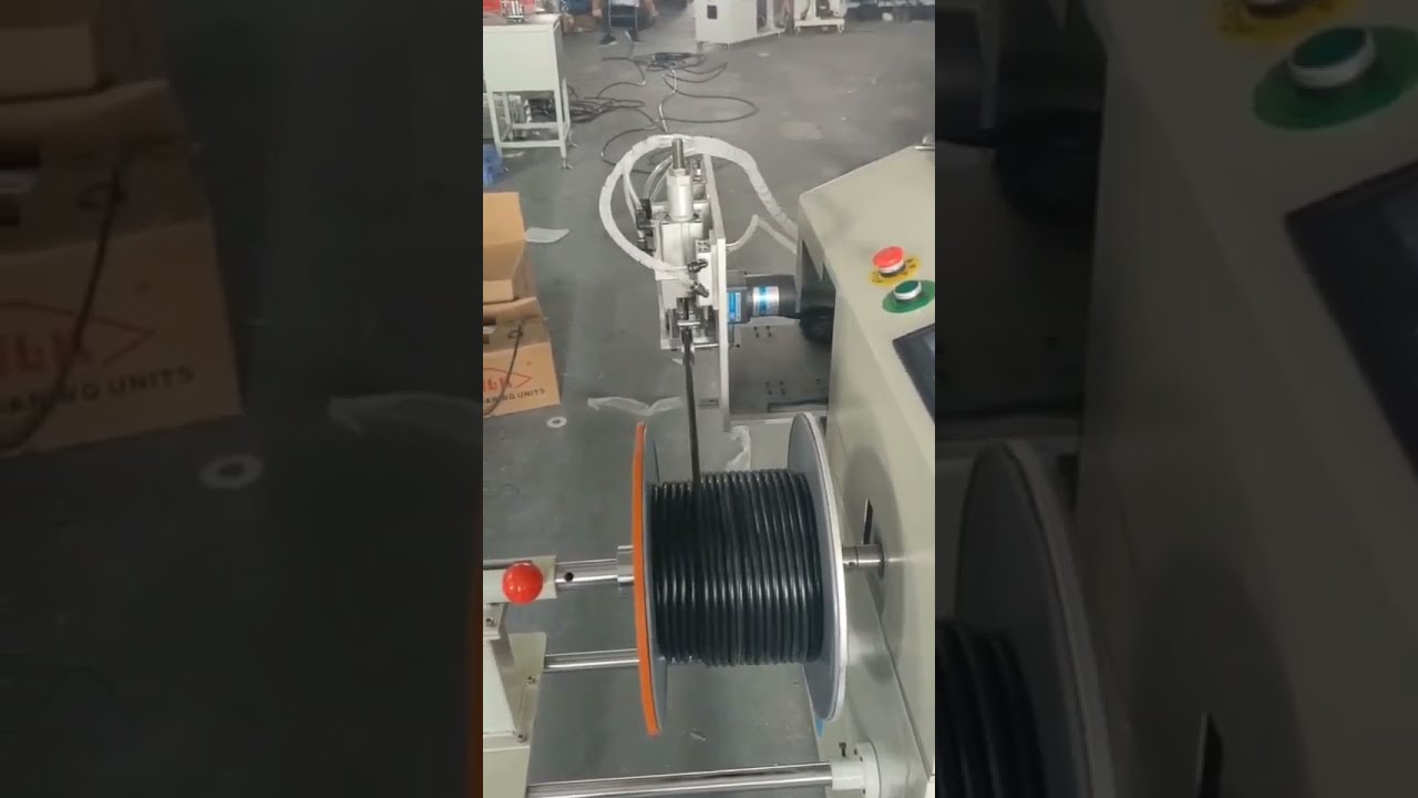 Automatisk kabelmåling, skæring og opvikling – maskine til wire & elkabler