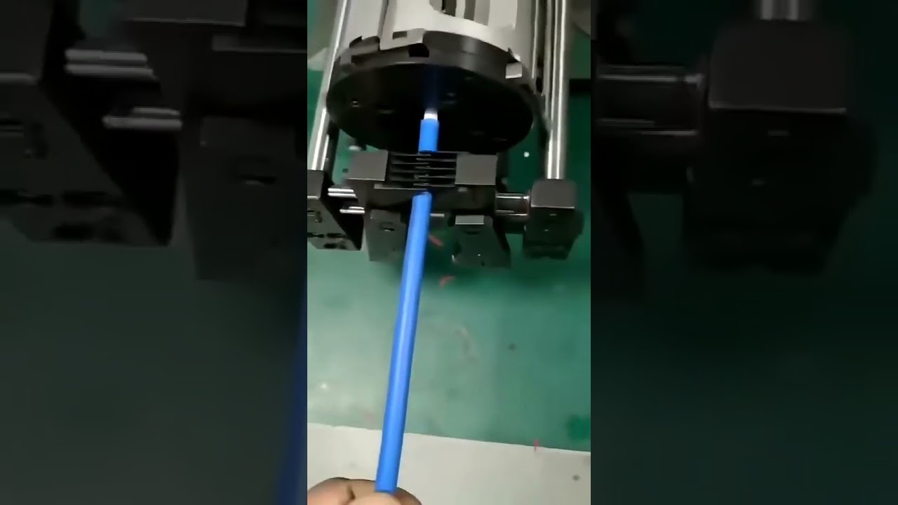 Halvautomatisk roterende koaksialkabel afisoleringsmaskine | Fabriksmaskine #maskine #fabrik