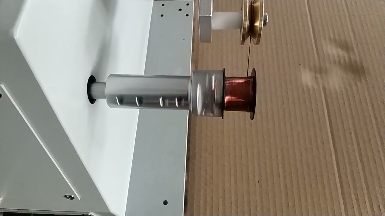 Computerstyret automatisk spoleviklingsmaskine LY820 med mekanisk bremse - trådvikler 0,2-3,0 mm (0,14-1,2 mm)