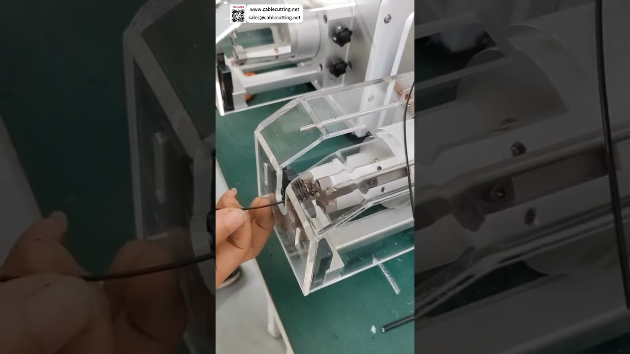 Koaksial Teflon Kabelafisolering - Roterende Blad Sikrer Nul Skade på Indre Leder - Shorts