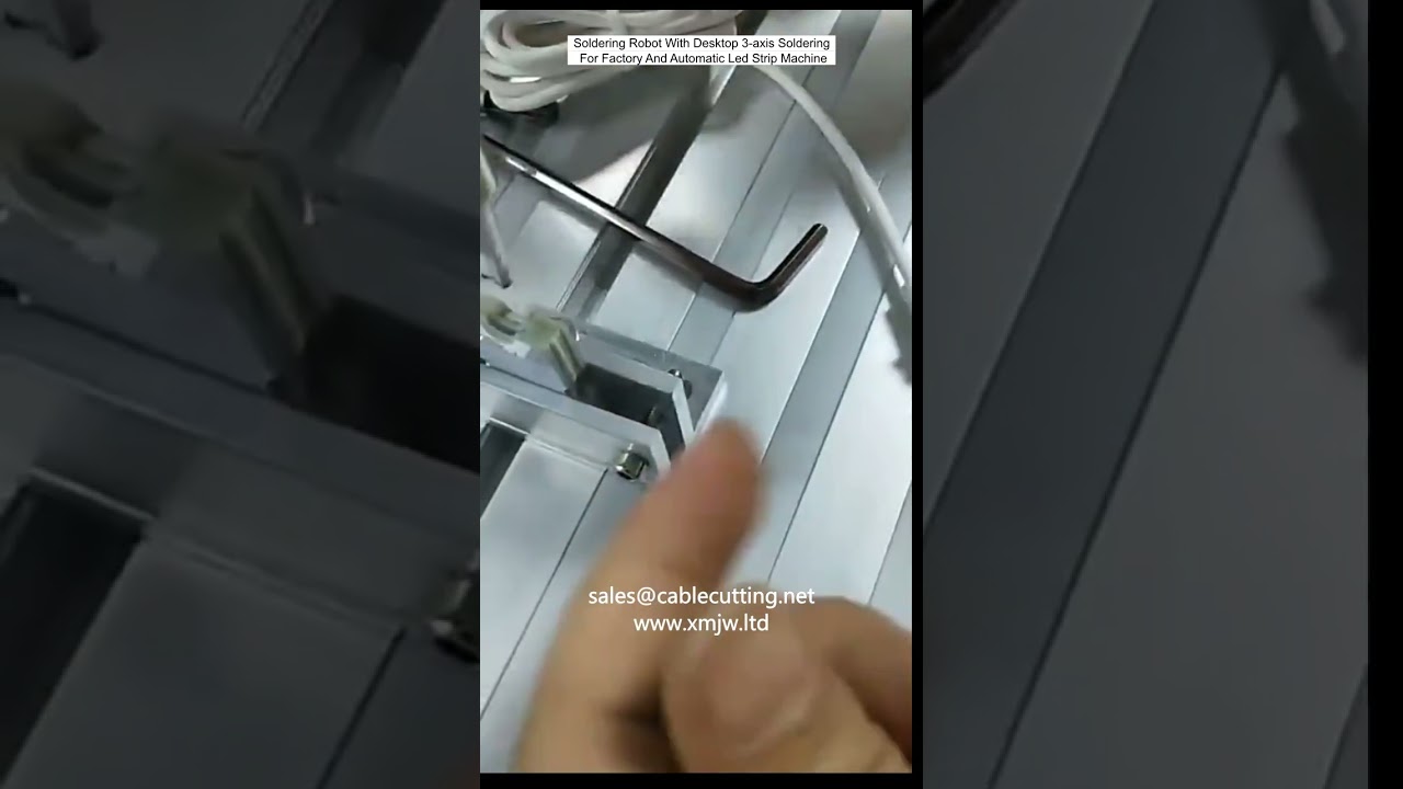 3-akset bordlodderobot til fabrik og automatisk LED strip maskine