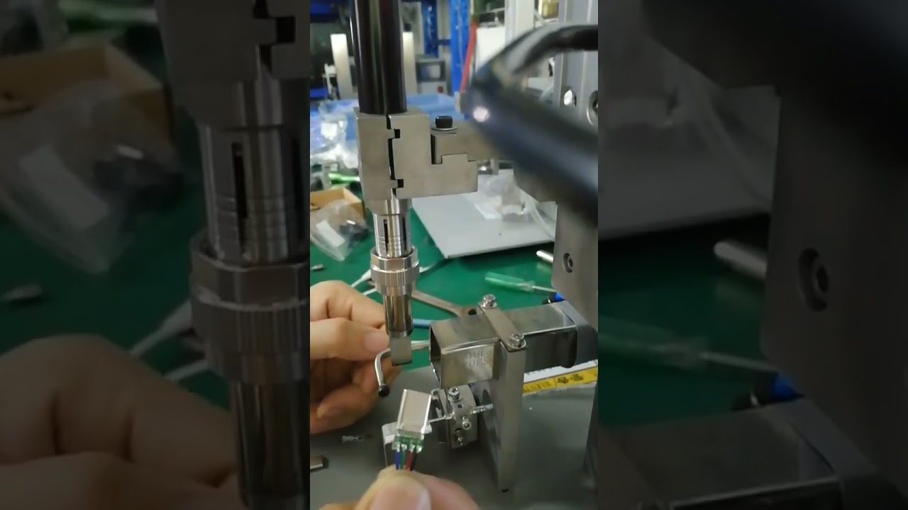 WPM-141 Halvautomatisk Loddemaskine - Effektiv Trådforarbejdning