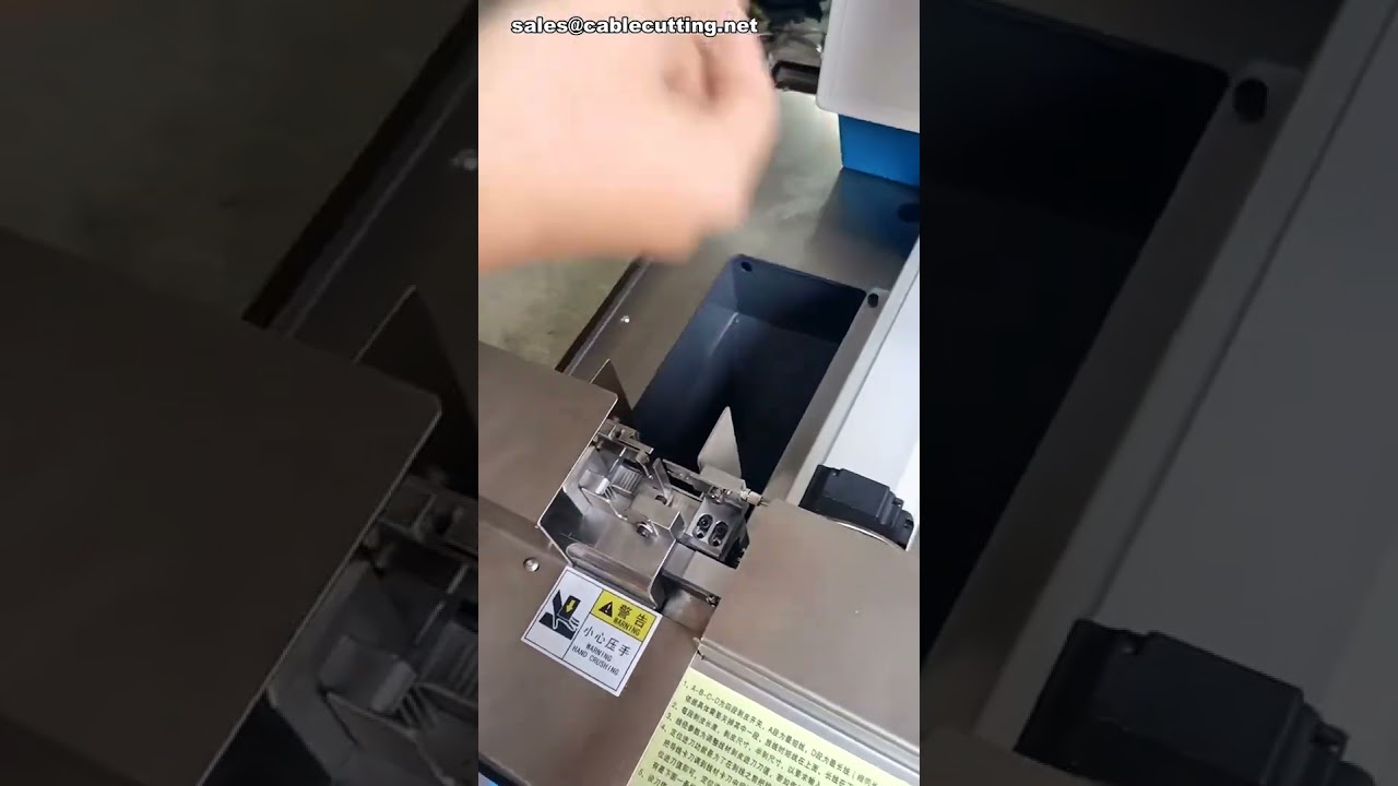 Automatisk flerkernet kabel skære- og flersegments afisoleringsmaskine #machine #factory #diy