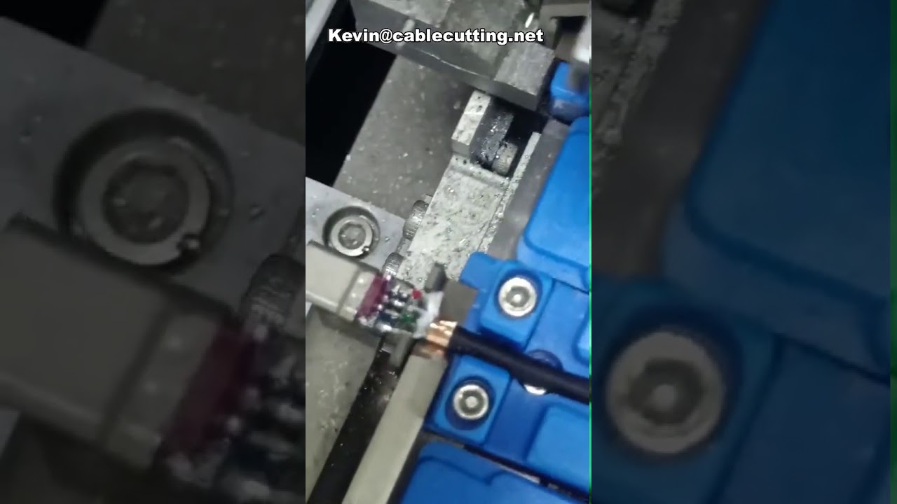 Automatisk USB-C stiksvejsemaskine til specialfremstillede kabler