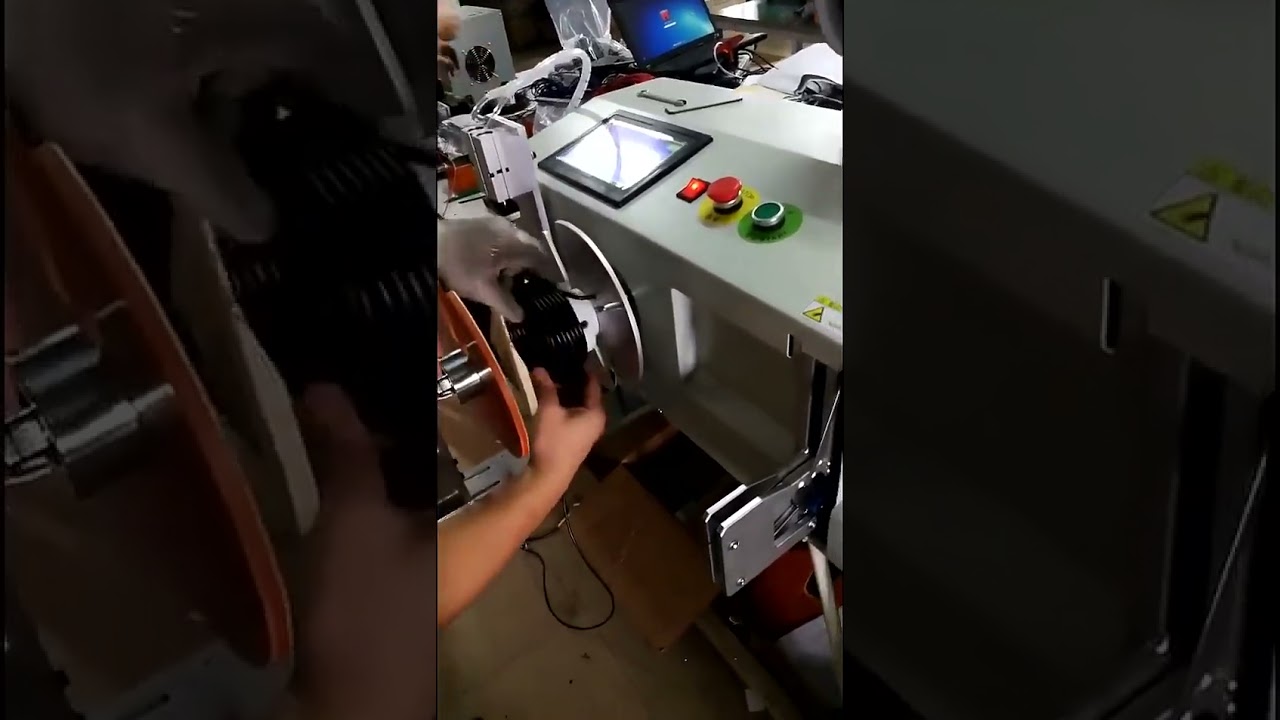 Automatisk skæring & måling – 4-stations viklemaskine til HDMI, optisk fiber & AOC-kabler