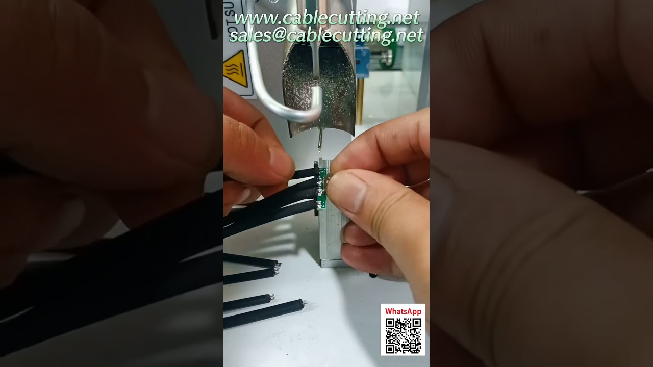 Halvautomatisk svejsemaskine til svejsning af powerbank-grene