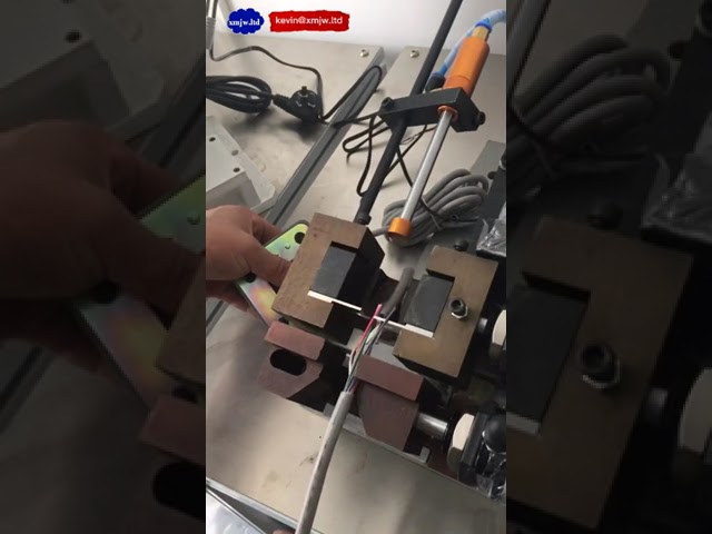 Luftdrevet afisoleringsmaskine til kabler