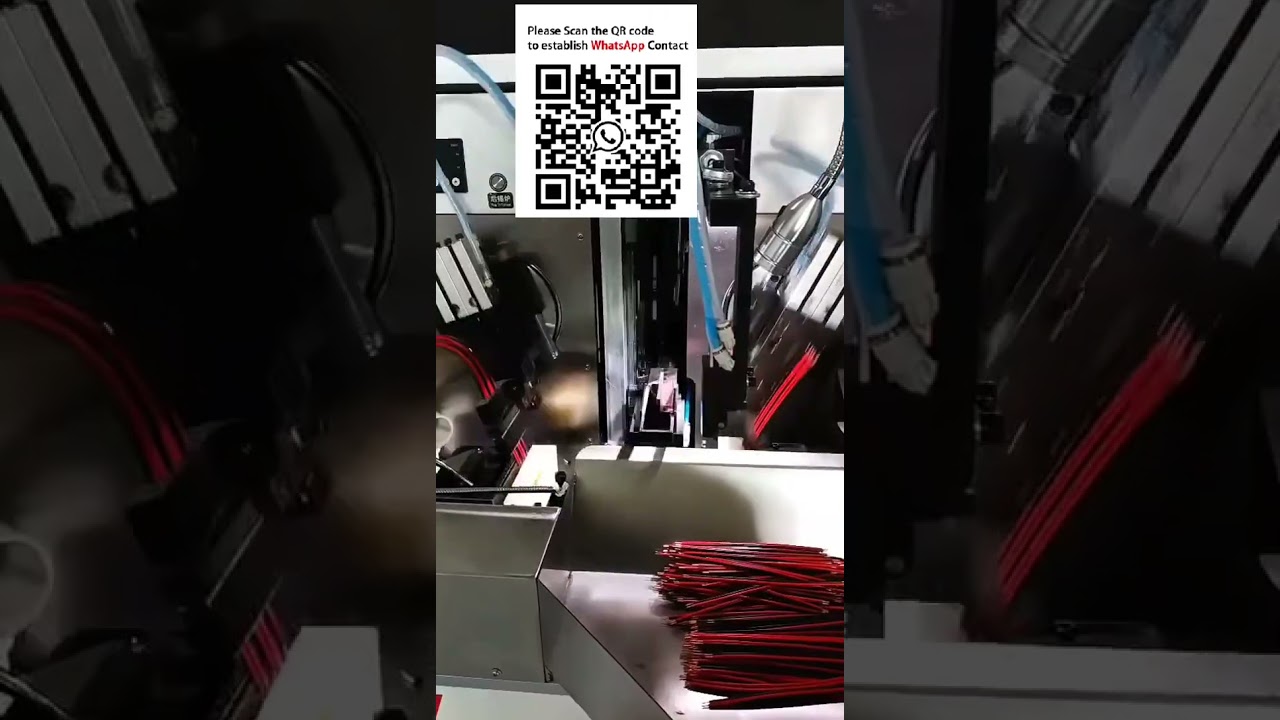 Automatisk dobbeltsidet wireafisolering, snoning og fortinning | Ledningsnet automatisering