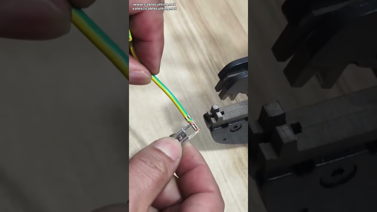Effektiv elektrisk krympemaskine til automatiseret ledningsbearbejdning