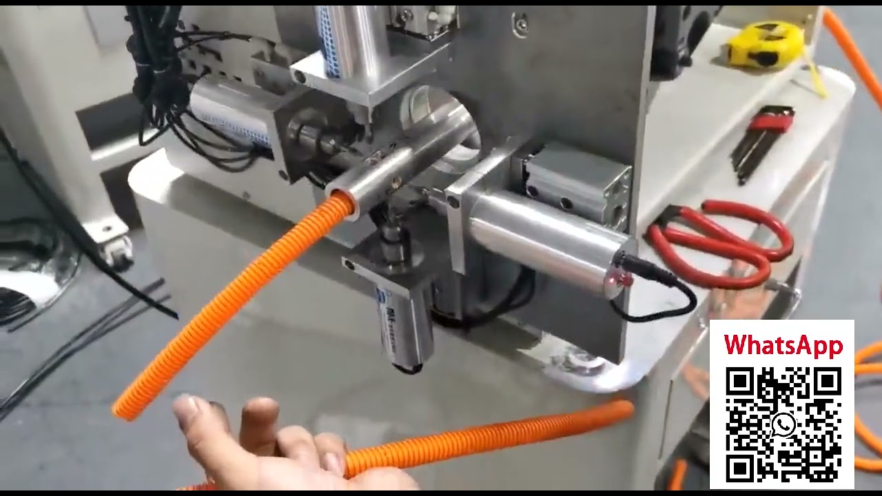 Effektiv bølgerørskæring, spaltning og stansning – automatiser din produktion