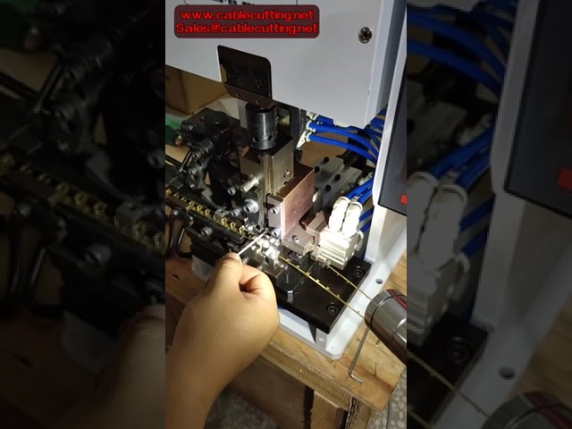 Molex halvautomatisk afisolerings- og crimpemaskine til flerkernet kabel og tynde ledninger