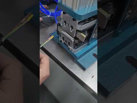 3FN Pneumatisk manuel flertrådet afisolerings- og snoingsmaskine 220V kabelkappeafisolering