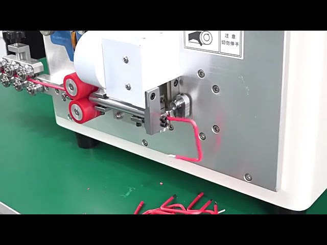 Automatisk ledningsstripper og bøjningsmaskine – Pneumatisk med touchskærm (30-90 mm)