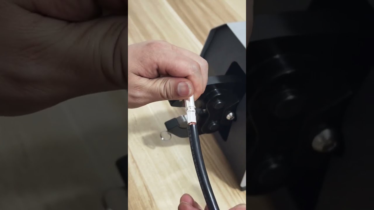 120L Pneumatisk Ledningscrimper – Sekskantet Crimp til Nye Energiforbindelser | Fabriksmaskine