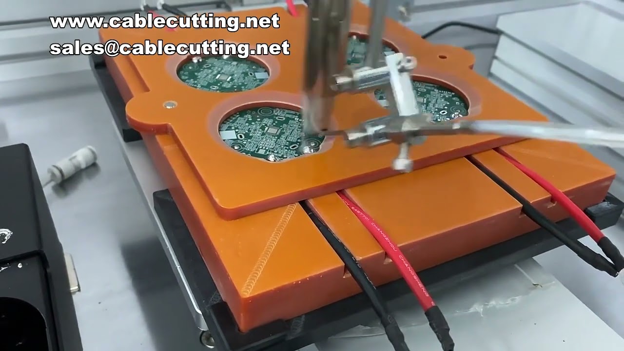 Automatisk bølgeloddemaskine til USB-datakabler og PCB-kort – præcis tin-tilførsel