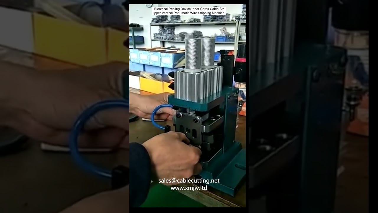 Vertikal pneumatisk afisoleringsmaskine til indre kerner af elkabler