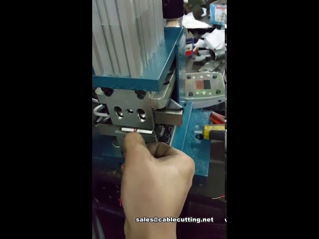 Pneumatisk afisolerings- og snoningsmaskine | Industriel wirestripper