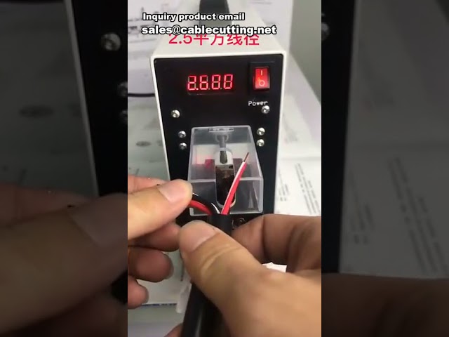 Elektrisk ledningsafisoleringsmaskine, Automatisk ledningsstripper