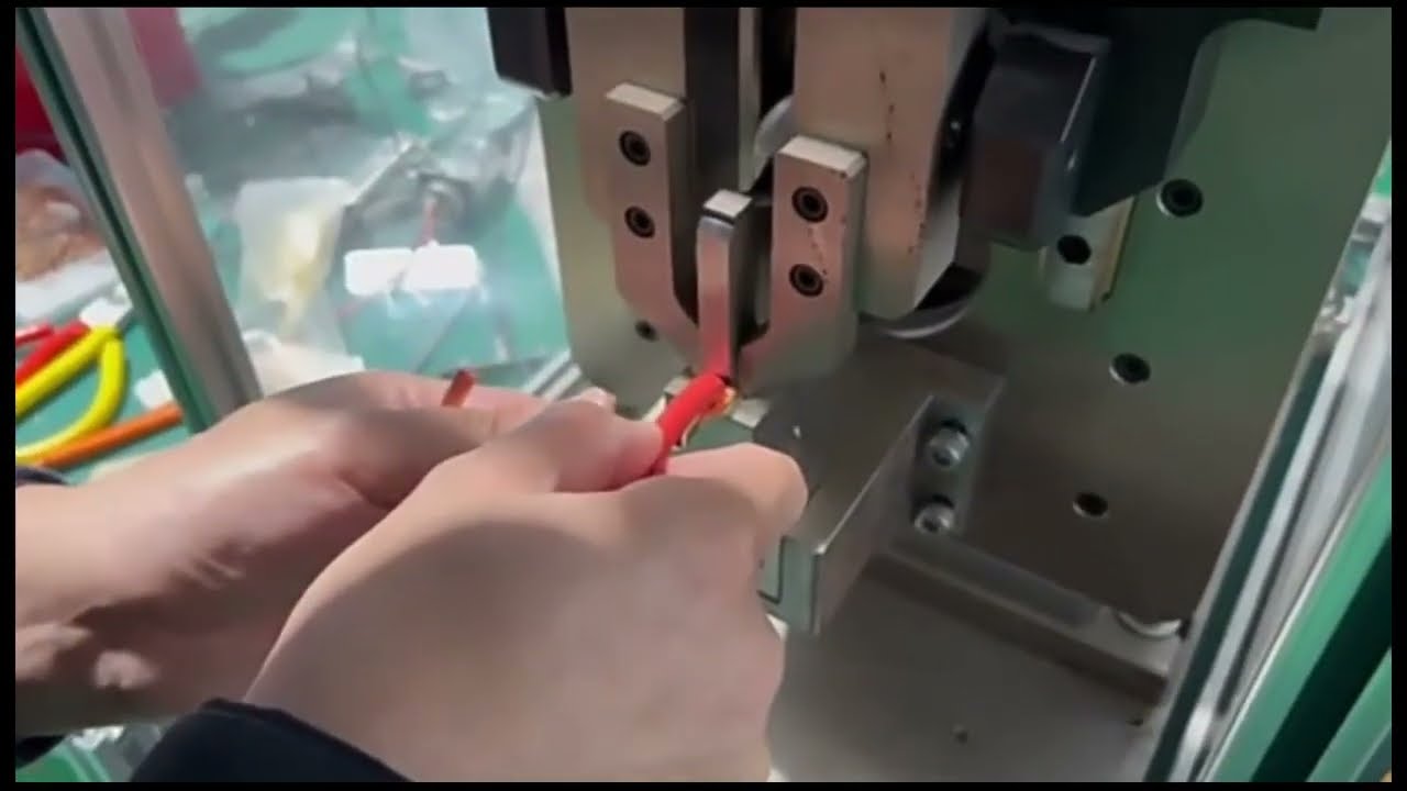 Ultrasonisk metal- og kabeltermineringssvejsemaskine til automatisering