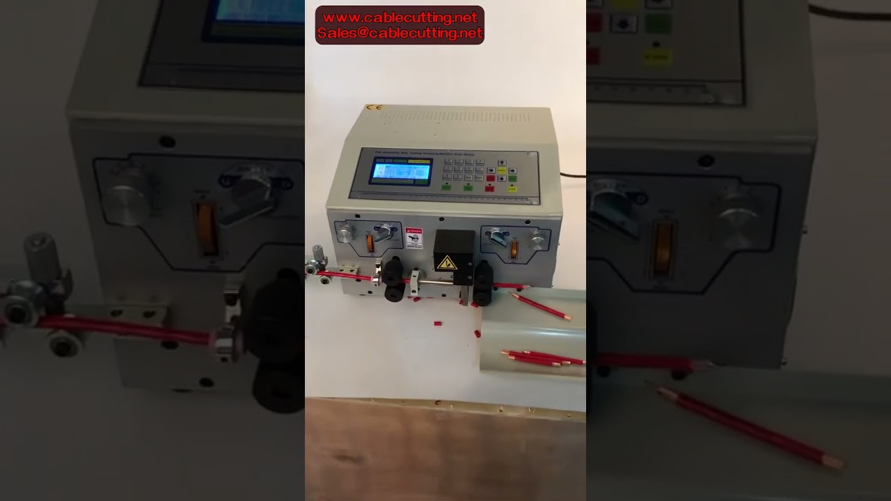 Automatisk trådafisolerings-, sno- og skæremaskine til computerkabler (0,1-4,5 mm²)