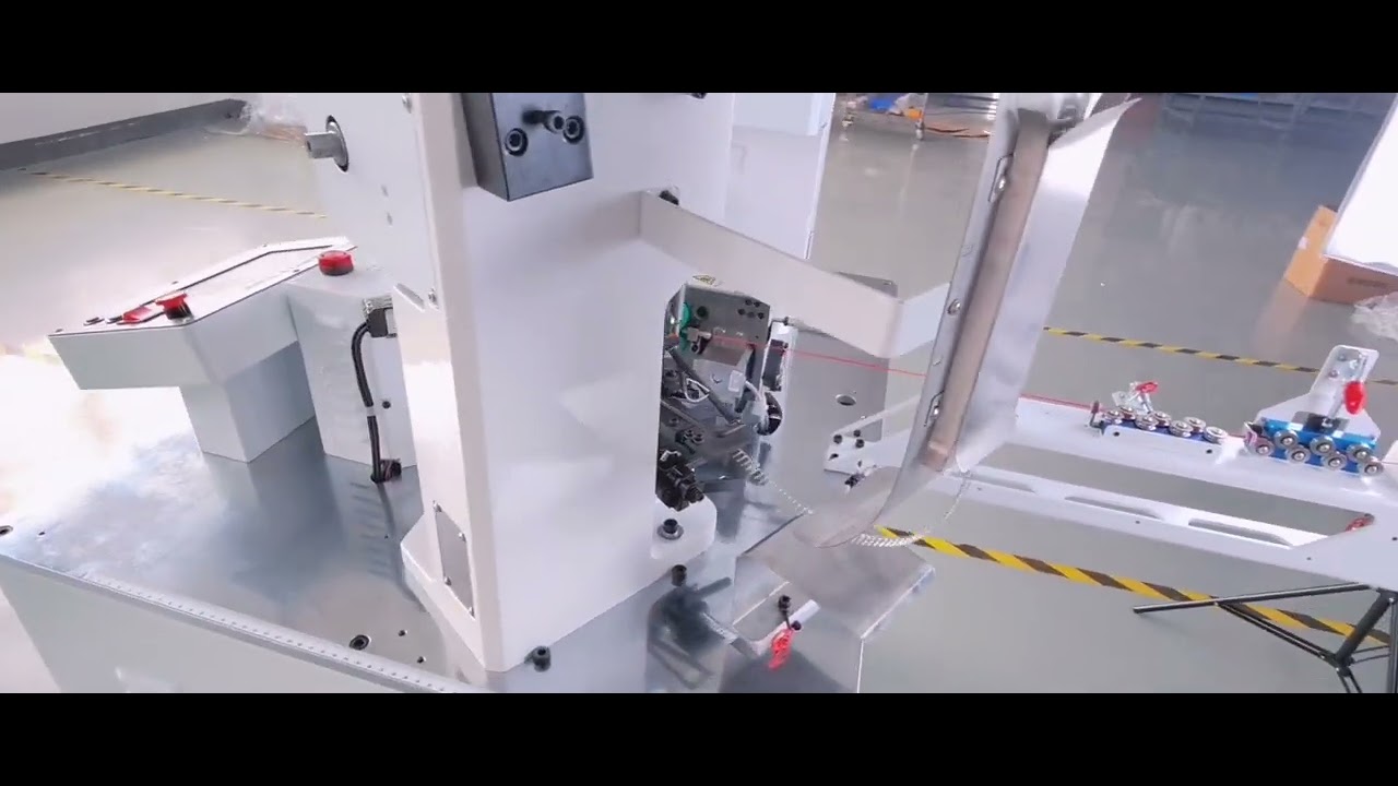 Fuldautomatisk Dobbelt Hoved Terminalcrimpmaskine med 180° Rotationsmodul