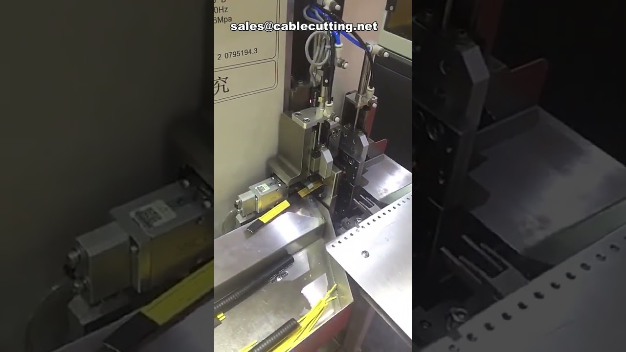 Automatisk CNC-kabelharnesbåndbindingsmaskine – Tapevinding & -binding