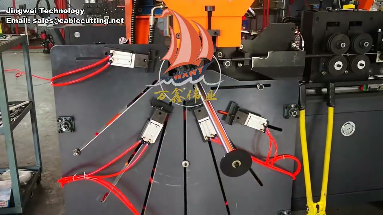 Automatisk metalformningsmaskine til produktion af runde låseringe