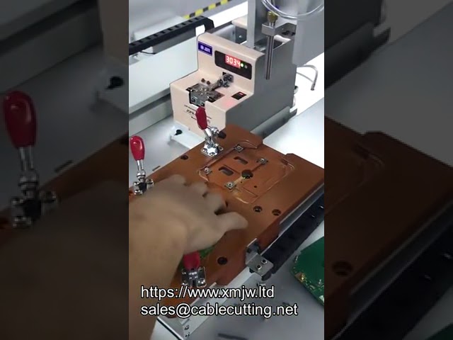 Automatisk Skrue- og Møtrik Pick and Place Maskine Skruedispenser Præsentator Skruelåsemaskine