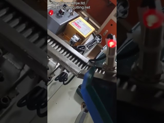 Automatisk vibrationsplade terminalfødning – Halvautomatisk terminalkrympemaskine