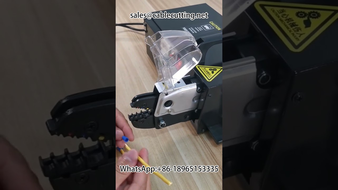 Effektiv afisolerings- og krympemaskine til kabler | #maskine #kabelafisolering #automatisering