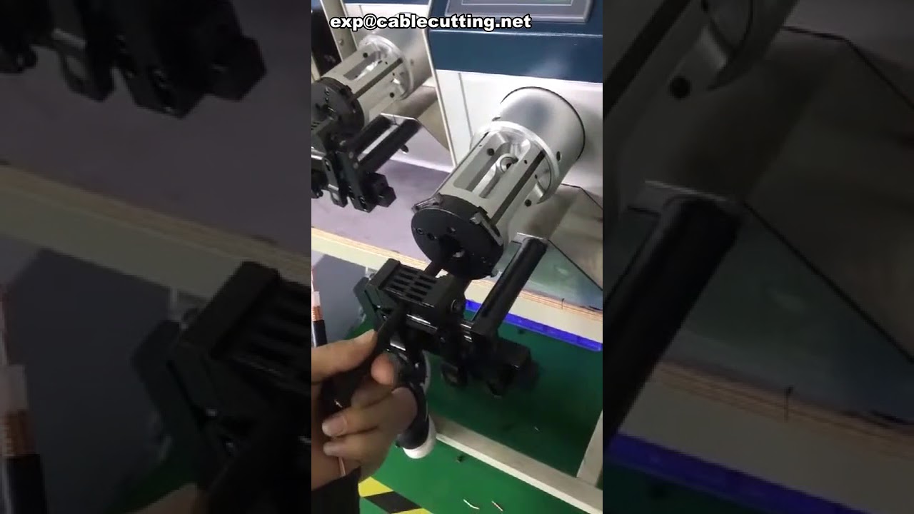 Afisoleringsmaskine til koaksialkabel | Koaksial wire stripper