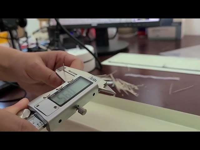 Økonomisk fuldautomatisk fiberoptisk wirestripper med justerbar længde