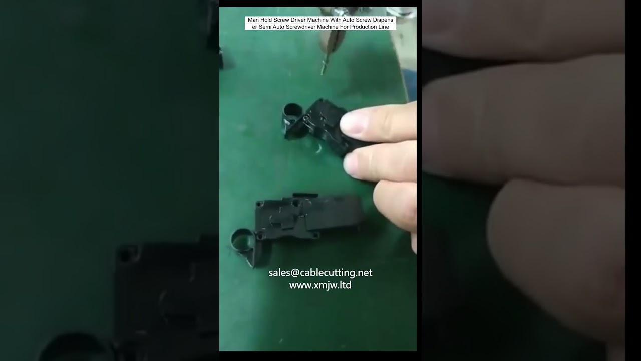 Semi-automatisk skruemaskine med automatisk skruedispenser til produktion